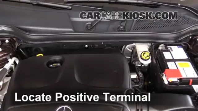 2016 Mercedes-Benz GLA250 4Matic 2.0L 4 Cyl. Turbo Batterie Début de saut